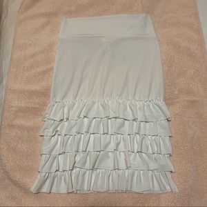 Ruffle Skirt Extender